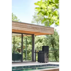 Pack Plancha à Gaz Forge Adour MODERN 60 Acier Noir + Chariot -Napoleon Magasin ch maf 60 n chariot forge adour modern 60 acier noir ambiance 2