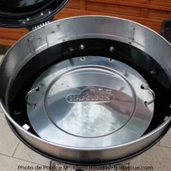 Anneau De Diffusion Napoleon Pour Fumage Au Barbecue à Charbon Ø 57 Cm 5 Anneau De Diffusion Napoleon Pour Fumage Au Barbecue à Charbon Ø 57 Cm -Napoleon Magasin photo de patrice m. client raviday barbecue.com 2 1